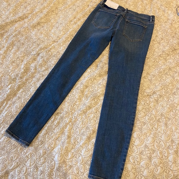 NWT Ann Taylor loft jeans! ✌🏾 - Picture 7 of 11